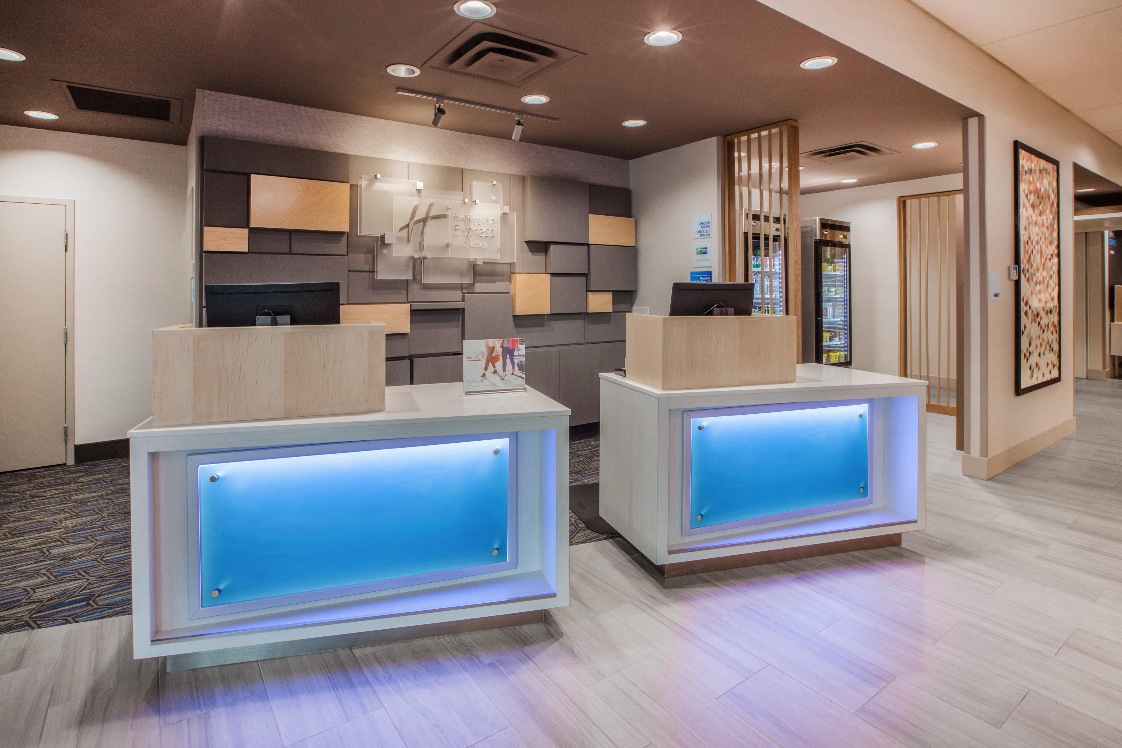Holiday Inn Express Hotel & Suites Murray By Ihg Exterior photo